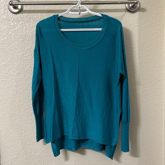 Tops - Teal size small blouse